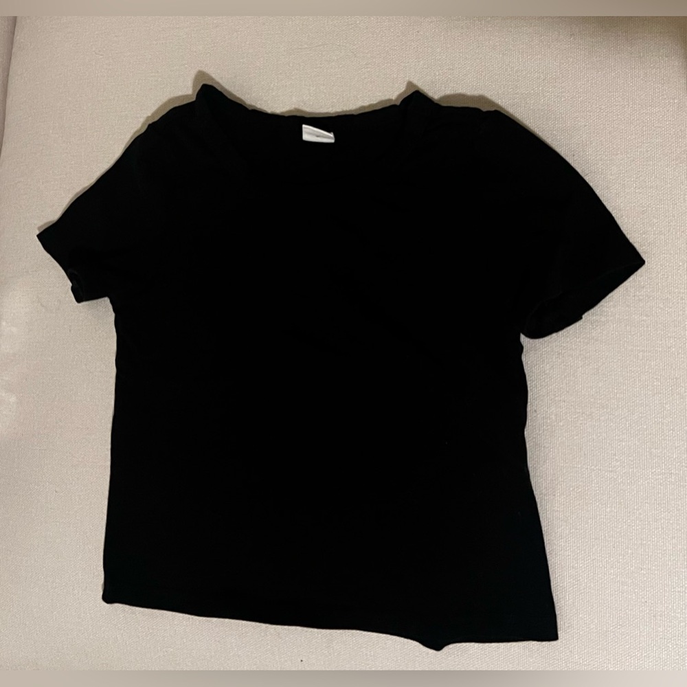 SHEIN Baby Boy Loose Casual Round Neck Short Sleeve T-Shirt 12 to 18 Months